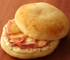 クアトロチーズフォカッチャ.png